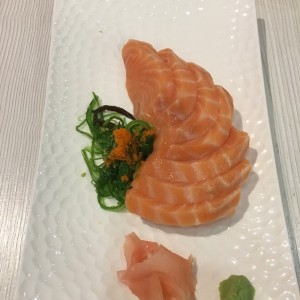 sashimi salmon