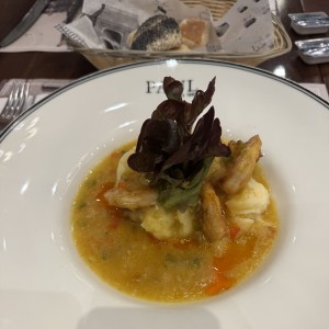 Langostinos, Salmon y Limoncello