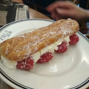 eclair frambuesa