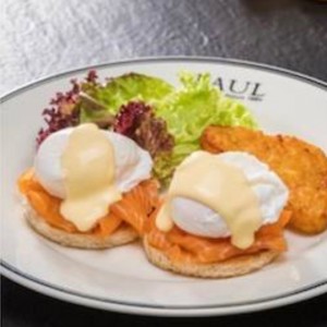 Huevos benedictinos con salmon 