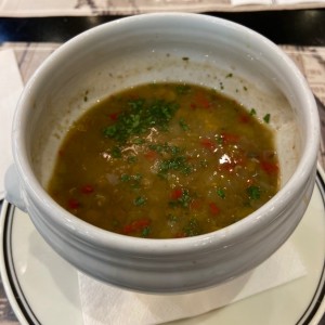 sopa de lentejas