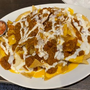 Nachos con Chile y Carne