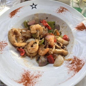 Pad Kee Mao de Mariscos