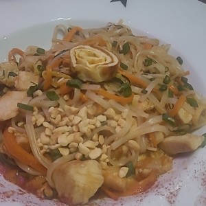 Phad Thai de Pollo