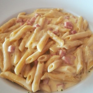 penne en salsa alfredo