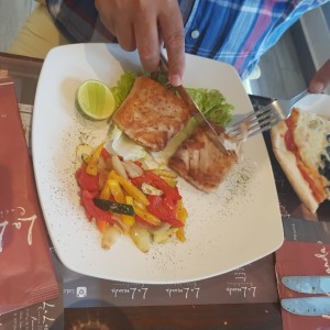 filete de pescado a la plancha 