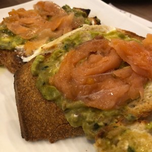 Bruschetta Aurora