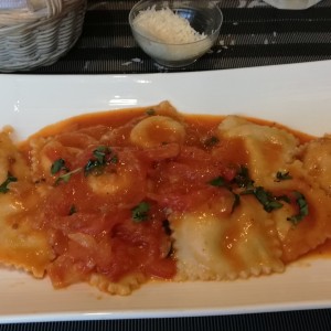 raviolis de salmon