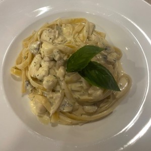 Pasta Alfredo