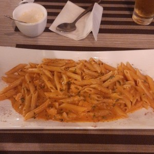 Pasta - Pennette vodka salmone