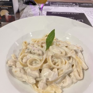 Pasta alfredo