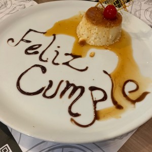 Flan de la casa