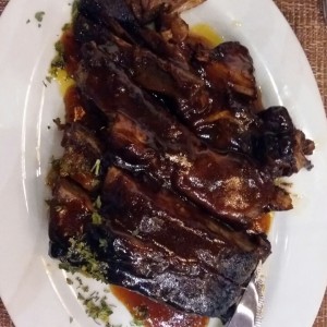 Media porcion de Ribs Excelentes