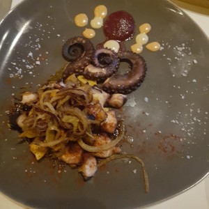 Platos Fuertes - Pulpo multicultural