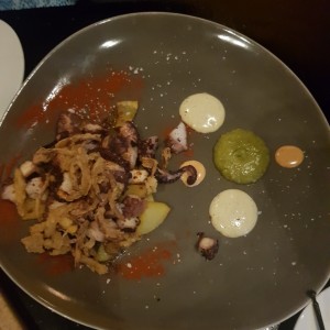 Platos Fuertes - Pulpo multicultural