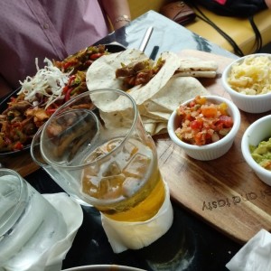 Platos Fuertes - Fajitas (2 Personas) Mixta