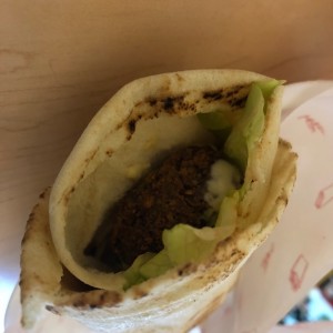 wrap falafel con veggies