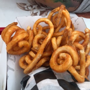 curly fries