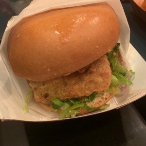 Fake chicken vurger