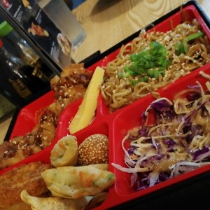 Bento Yakisoba 