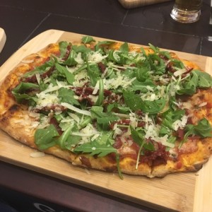 Pizza Caprichosa