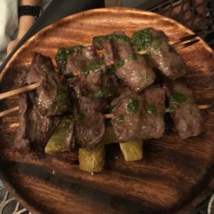 carne en palito