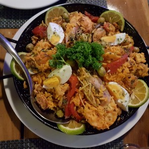 Paella de Mariscos 