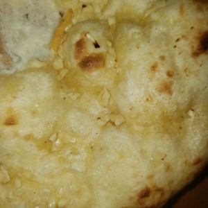 Pan/ Bread - Garlic Naan