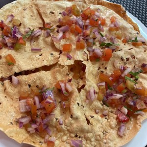 Aperitivos/ Apperitizes - 2. Masala Papad