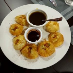 Pani Puri.