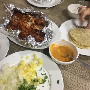 Tacos al pastor