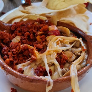 Entradas - Queso Fundido