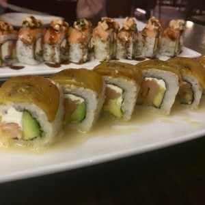 Tropical y Sake Roll