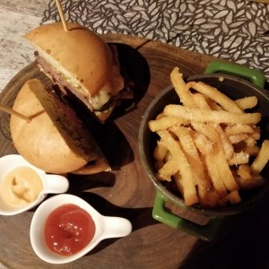 ON FIRE ! - MANSA BURGER