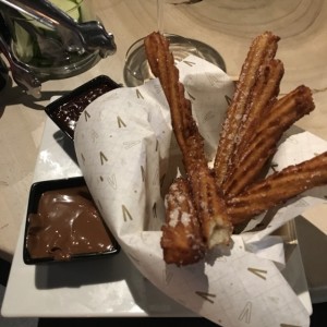 Churros con chocolate