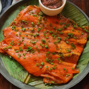 yuca con carpacio de atun