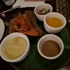 Pollo Lau