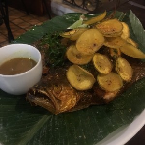 pescado - no era corvina, y estaba muy grasoso