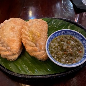 Empanada de corvina y queso