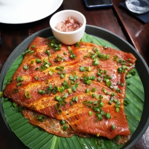 Yuca y carapccio de salmon