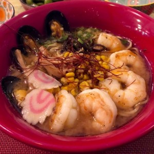 ramen de marisco