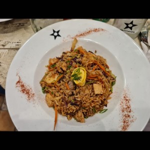 Imprescindibles Arroces - Nasi Goreng mixto