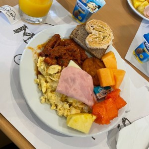 Desayuno buffet