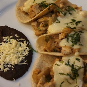 Tacos - Pechuga Poblana