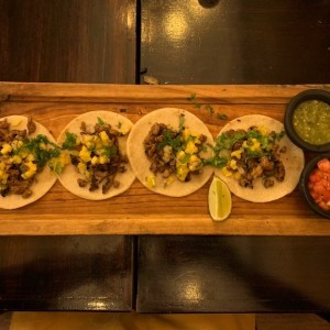 tacos al pastor