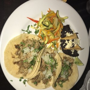 Tacos de carnitas