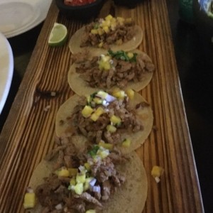 tacos al pastor