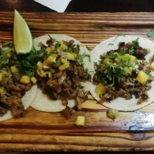 tacos al pastor