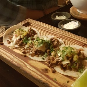 tacos al pastor