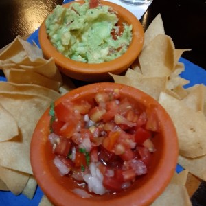 pico de gallo y Guacamole